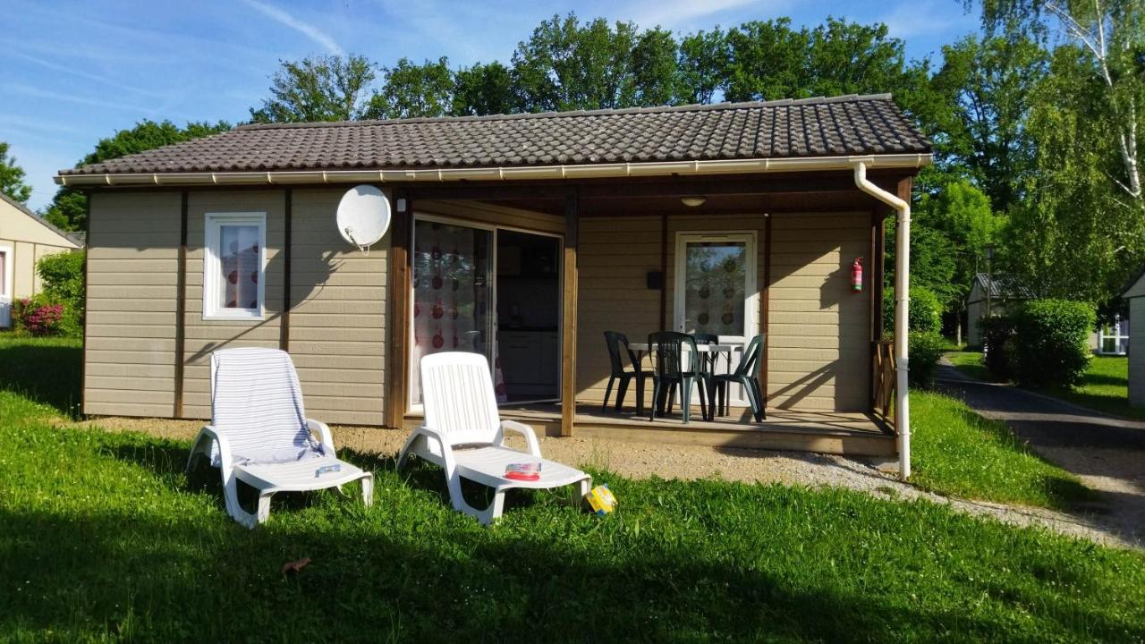 Complexe Touristique La Montagne Limousine Hotel Chamberet Luaran gambar